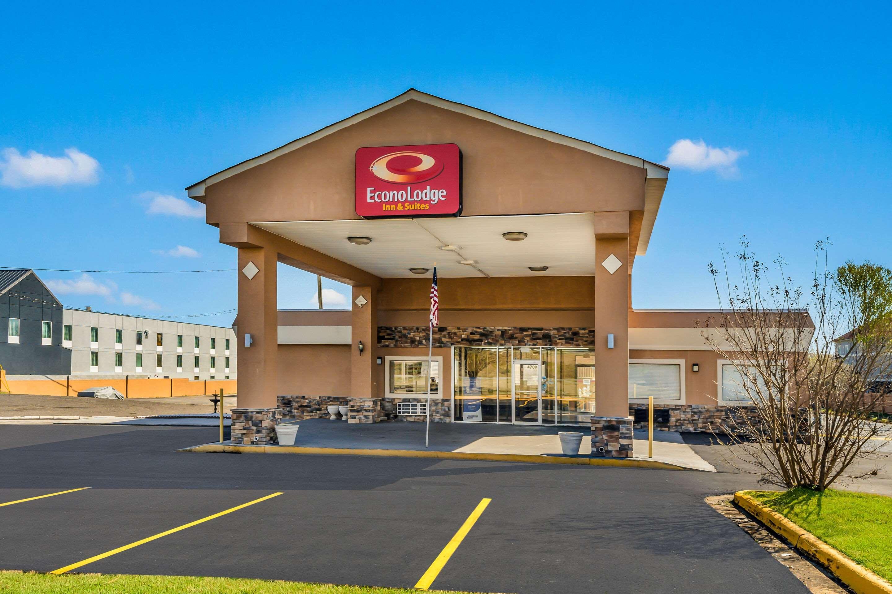 Econo Lodge Inn & Suites Macon Extérieur photo